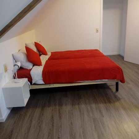 La Vieille Tour Hotel Хотон Екстериор снимка